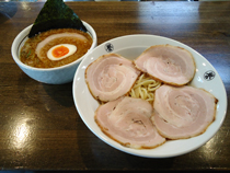 つけめん(青)＋トッピングチャーシュー